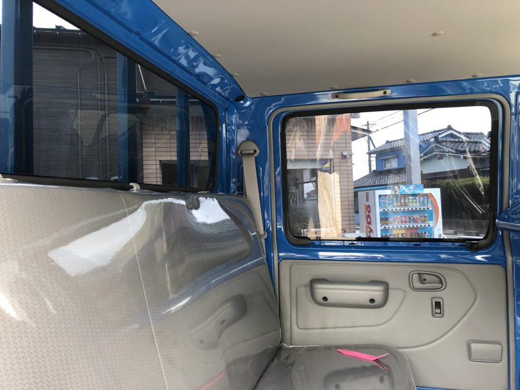 日野　デュトロ