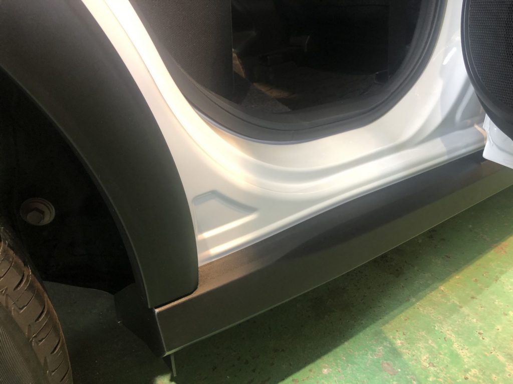 トヨタ　ライズガラスコーティング施工