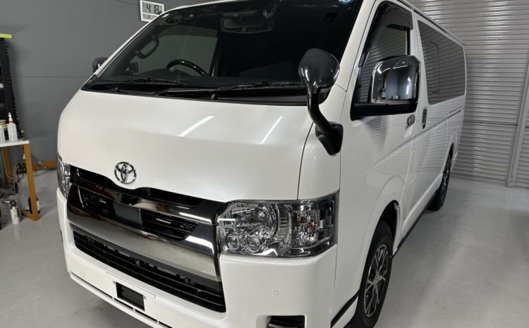 トヨタハイエースセラミックコーティング施工例