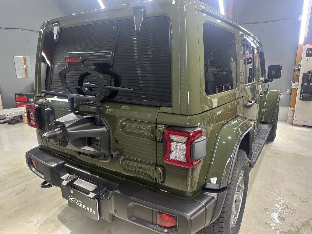 ラングラー鏡面磨き作業+セラミックコーティング施工事例　富山県富山市Ｋ様