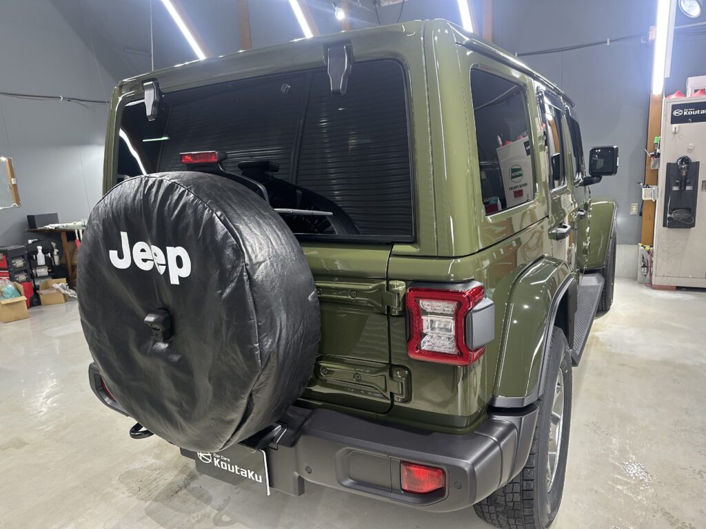 ラングラー鏡面磨き作業+セラミックコーティング施工事例　富山県富山市Ｋ様