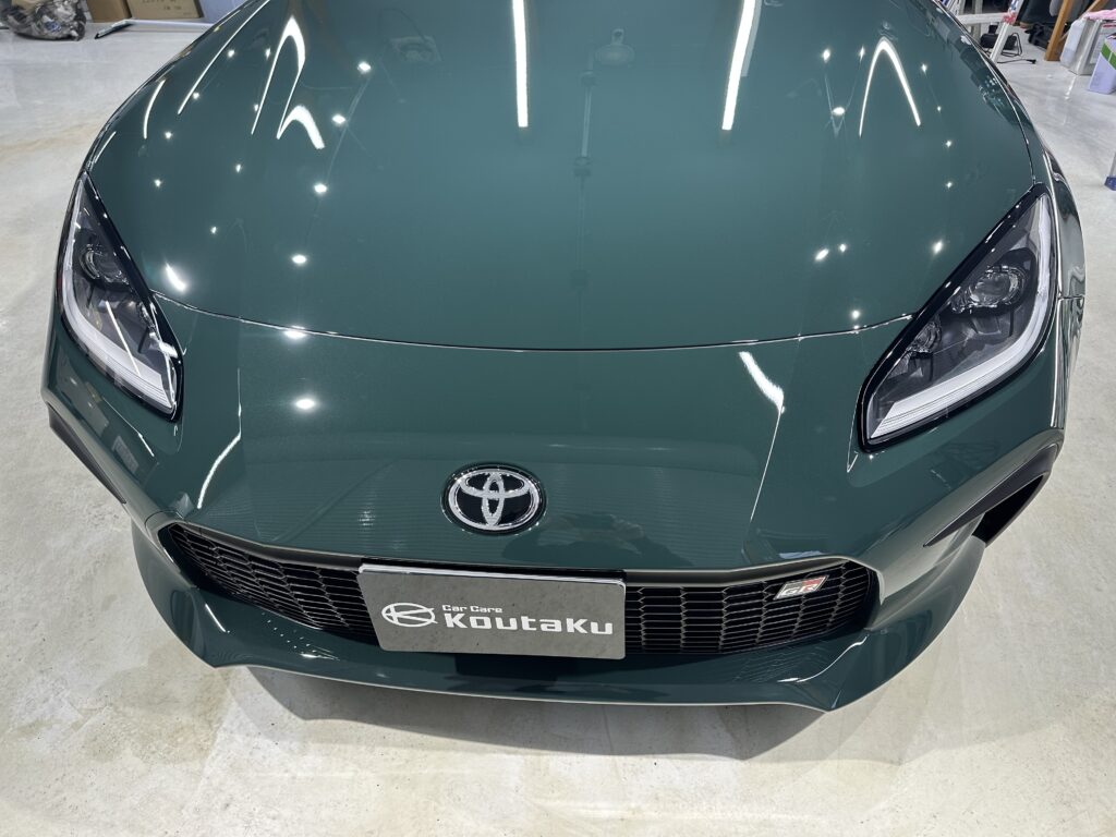 トヨタ８６・鏡面磨き作業+セラミックコーティング・富山県富山市K様よりご依頼いただきました。