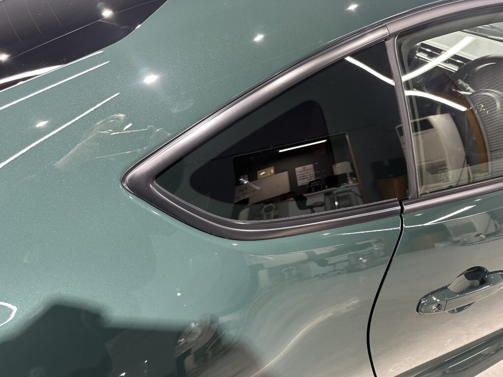 トヨタ８６・鏡面磨き作業+セラミックコーティング・富山県富山市K様よりご依頼いただきました。