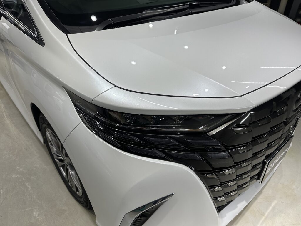 トヨタアルファード・鏡面磨き作業+セラミックコーティング施工事例　富山県砺波市S様