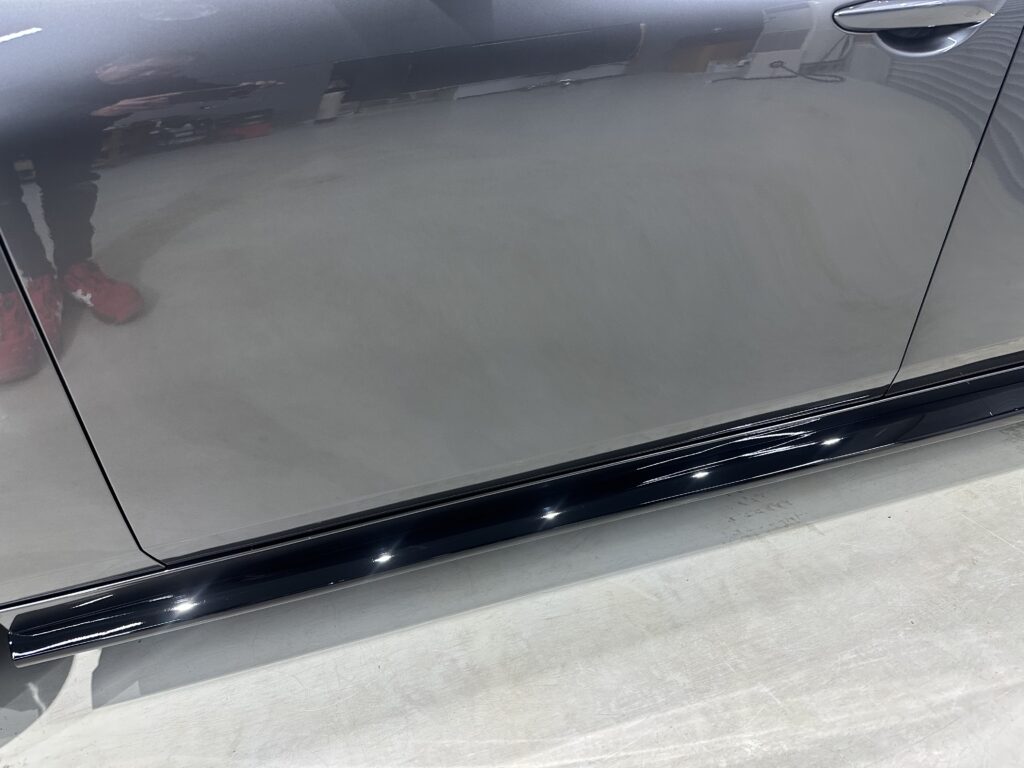 マツダ３・鏡面磨き作業+セラミックコーティング施工事例　富山県魚津市Y様