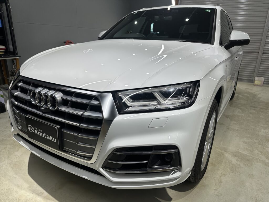 アウディQ5・鏡面磨き作業+セラミックコーティング施工　富山県下新川郡O様