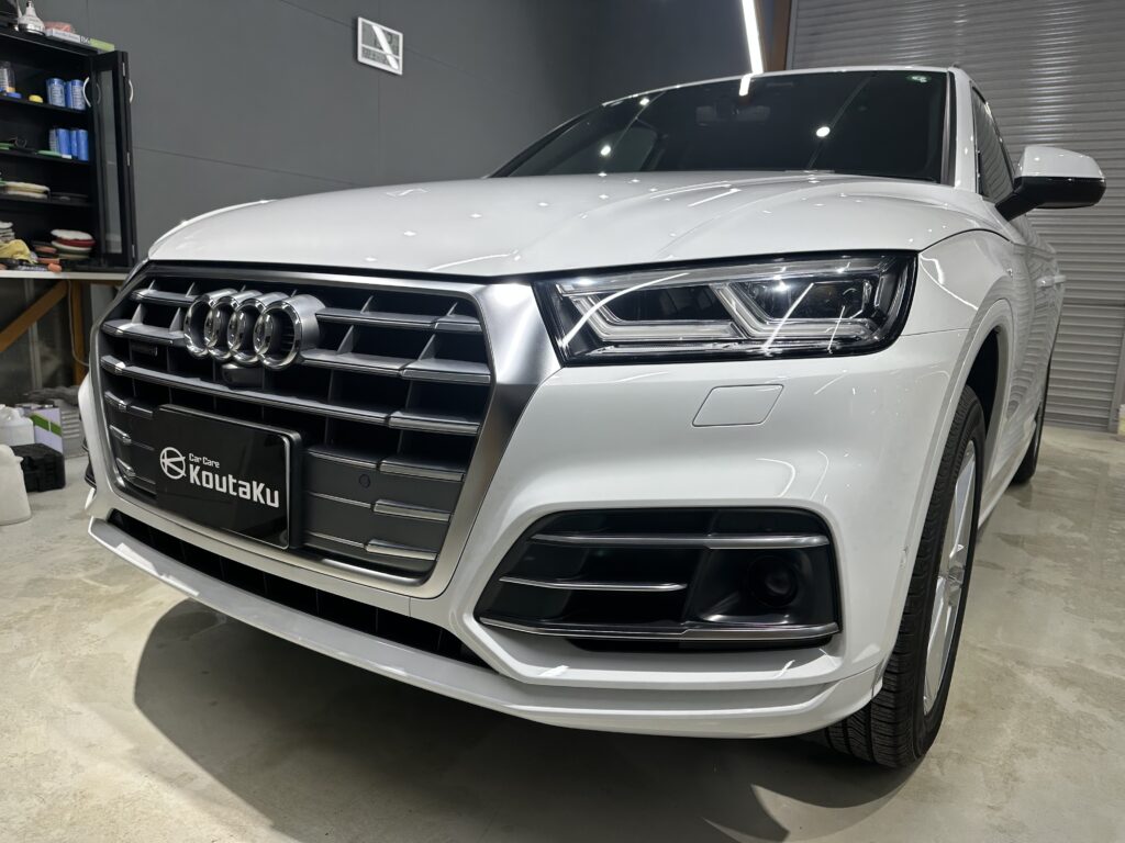 アウディQ5・鏡面磨き作業+セラミックコーティング施工　富山県下新川郡O様