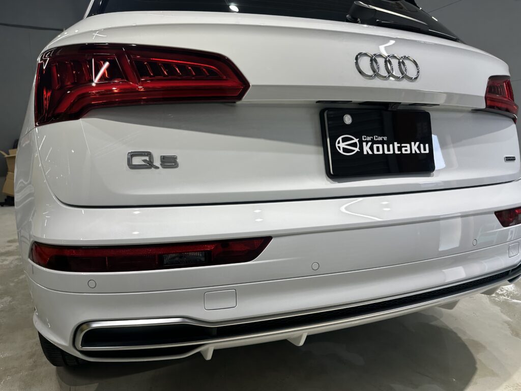 アウディQ5・鏡面磨き作業+セラミックコーティング施工　富山県下新川郡O様