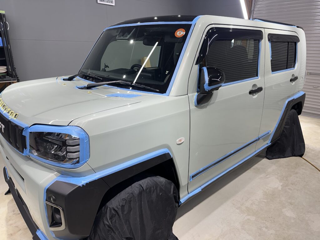 ダイハツタフト・鏡面磨き作業+セラミックコーティング施工事例　富山県滑川市H様