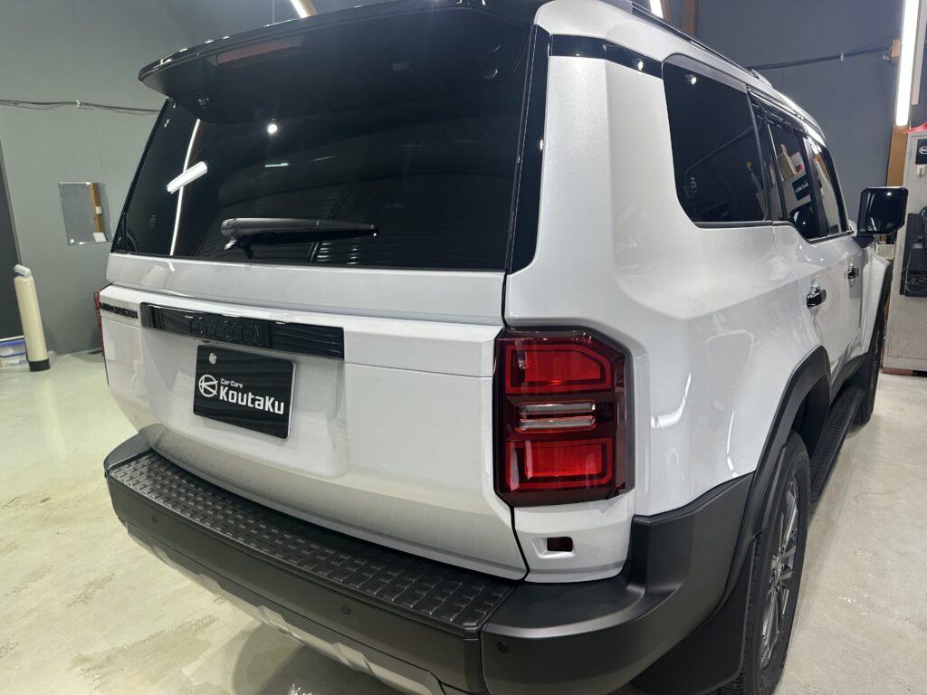 トヨタランドクルーザー２５０・鏡面磨き作業+セラミックコーティング施工事例　富山県富山市Y様