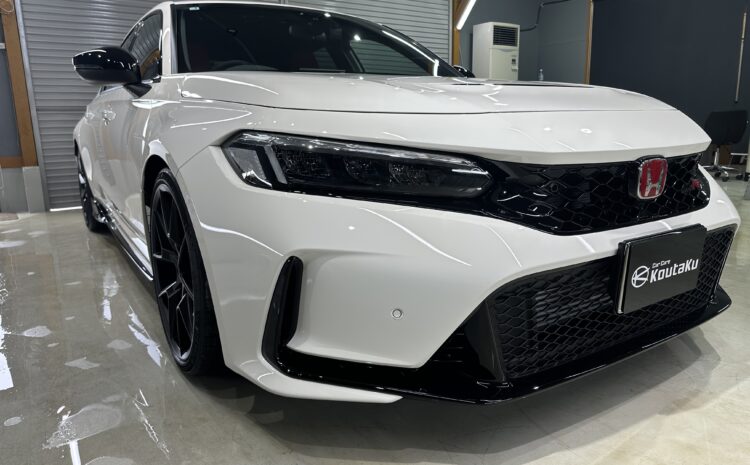 ホンダシビックタイプR・鏡面磨き作業+セラミックコーティング施工事例　富山県　射水市Ｉ様