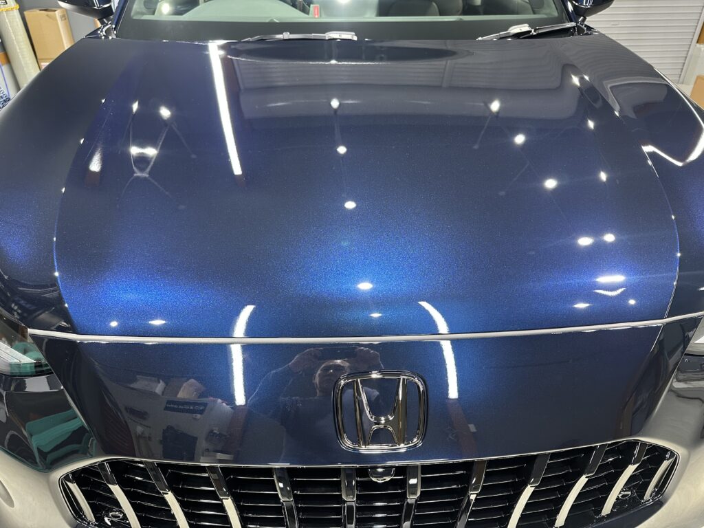 ホンダZR-V・鏡面磨き作業+セラミックコーティング施工事例　富山県魚津市Ｔ様