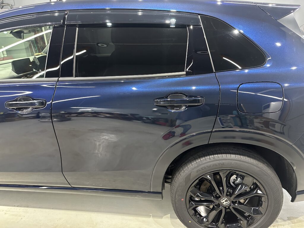 ホンダZR-V・鏡面磨き作業+セラミックコーティング施工事例　富山県魚津市Ｔ様
