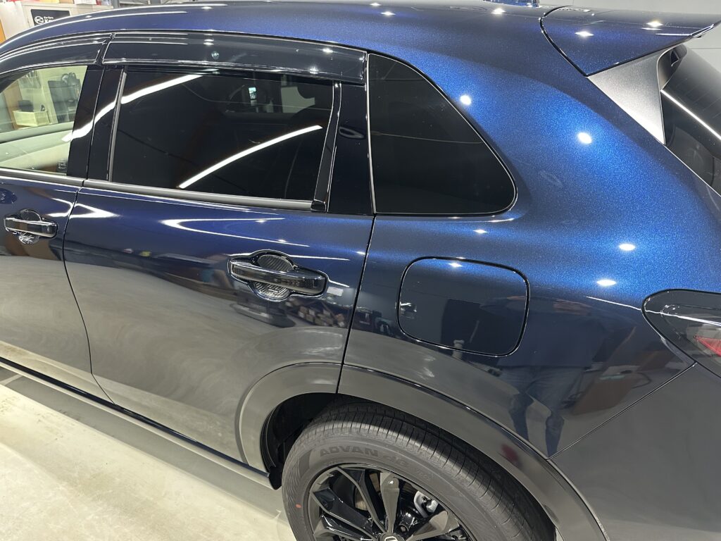 ホンダZR-V・鏡面磨き作業+セラミックコーティング施工事例　富山県魚津市Ｔ様