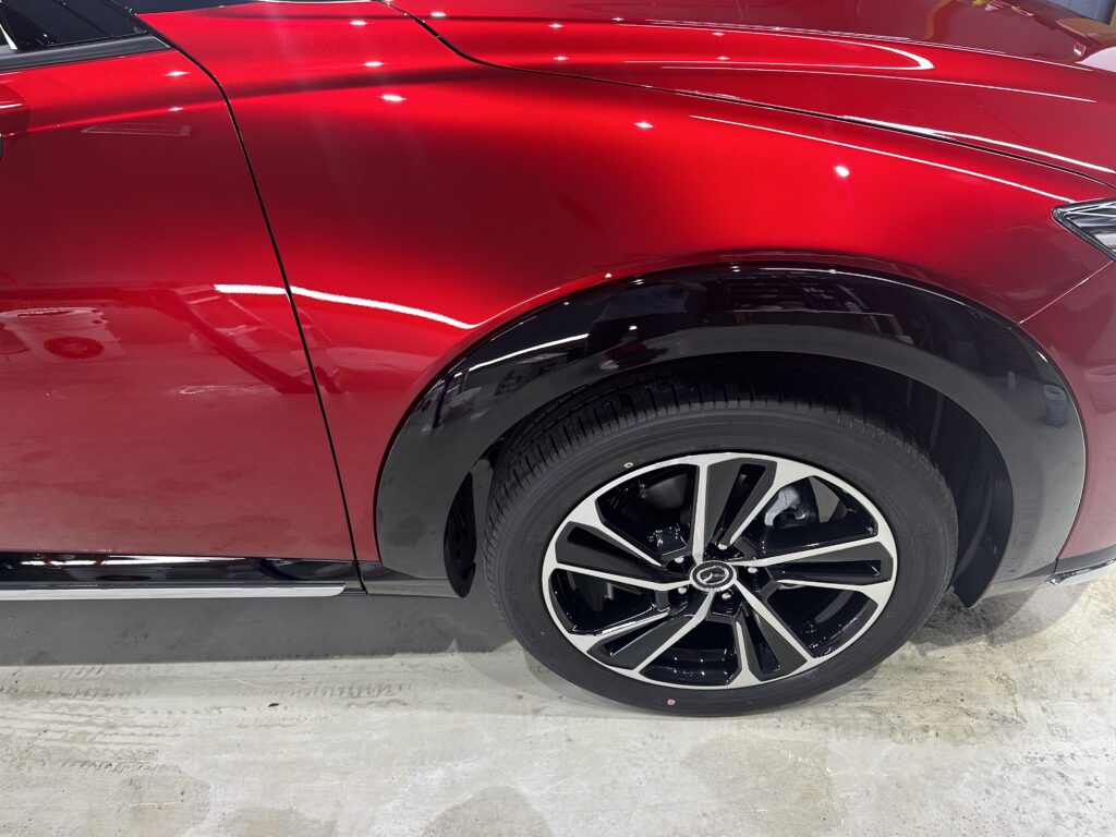 マツダCX-３鏡面磨き作業+セラミックコーティング施工事例　富山県中新川郡Ｍ様