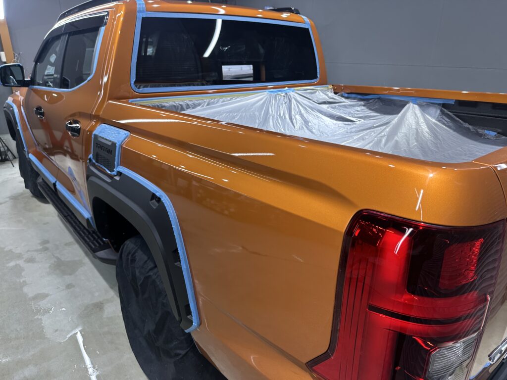 三菱トライトン・鏡面磨き作業+セラミックコーティング施工事例　富山県中新川郡M様