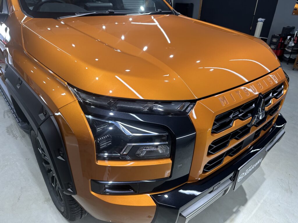 三菱トライトン・鏡面磨き作業+セラミックコーティング施工事例　富山県中新川郡M様