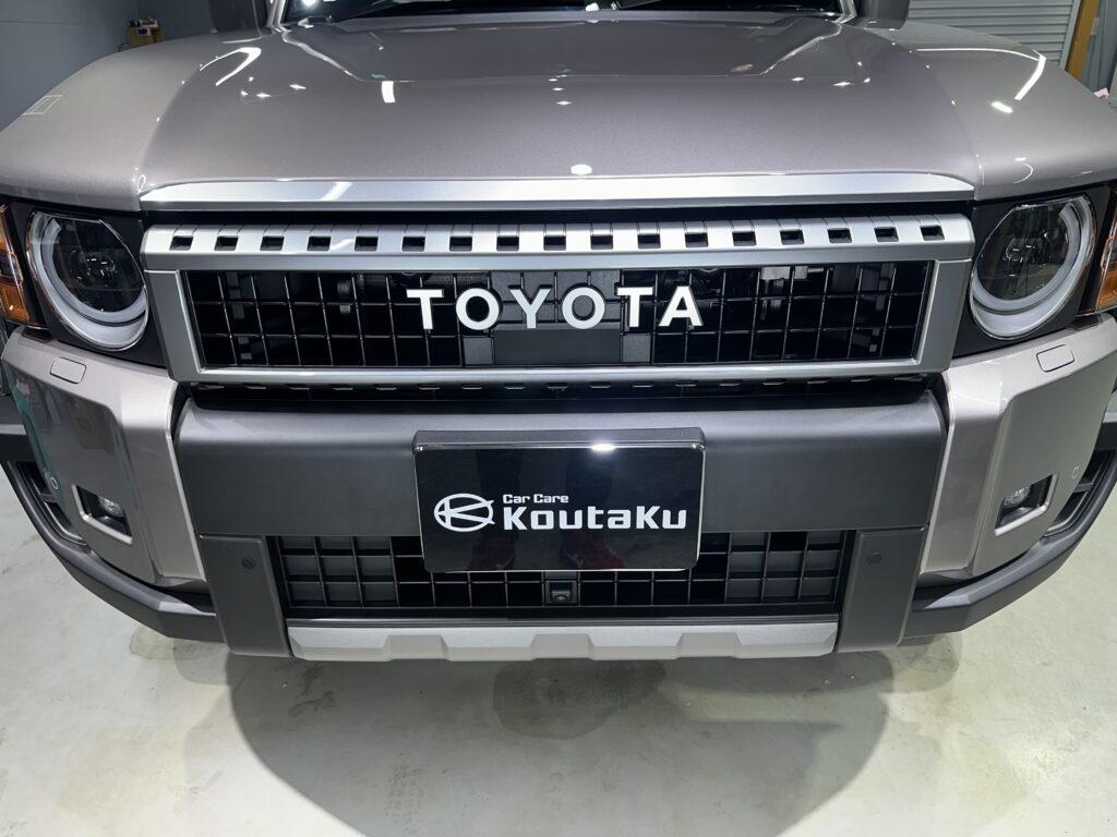 トヨタランドクルーザー２５０・鏡面磨き作業+セラミックコーティング　富山県射水市M様