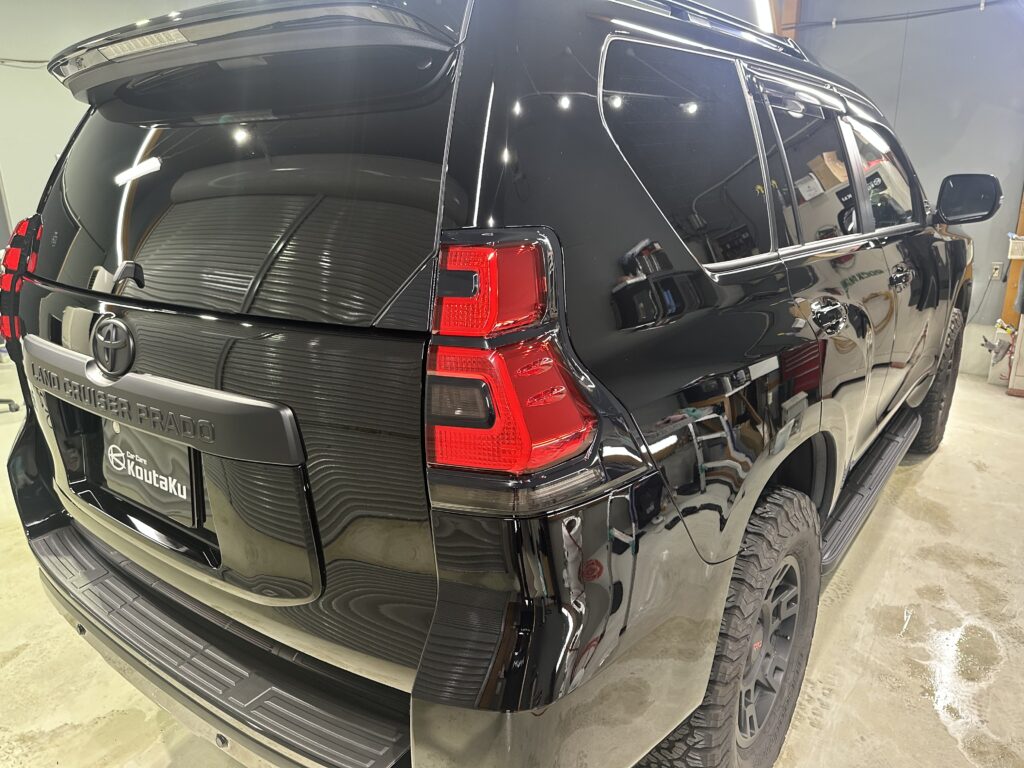 トヨタランドクルーザープラド１５０・鏡面磨き作業+セラミックコーティング施工事例　富山市M様