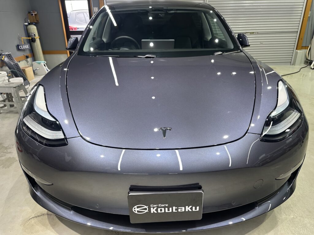 テスラモデル３・鏡面磨き作業+セラミックコーティング施工事例　富山市S様