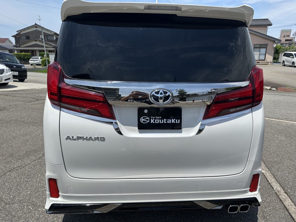 トヨタアルファード・遮熱カーフィルム施工事例　富山市Ｔ様