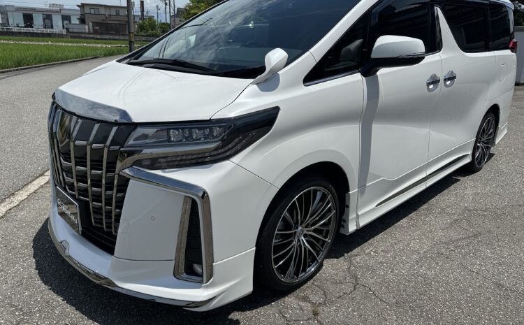 トヨタアルファード・遮熱カーフィルム施工事例　富山市Ｔ様