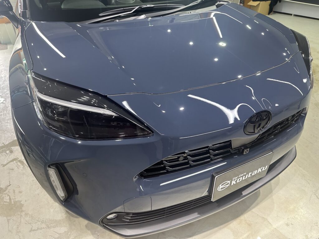 トヨタヤリスクロス・鏡面磨き作業+セラミックコーティング施工事例　富山市F様