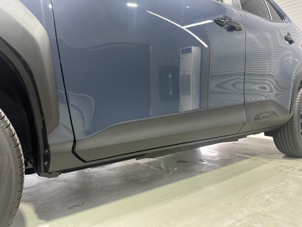 トヨタヤリスクロス・鏡面磨き作業+セラミックコーティング施工事例　富山市F様