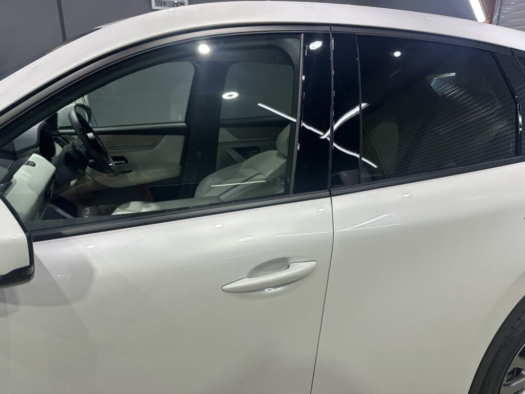 マツダCX-60・鏡面磨き作業+セラミックコーティング施工事例　富山市H様