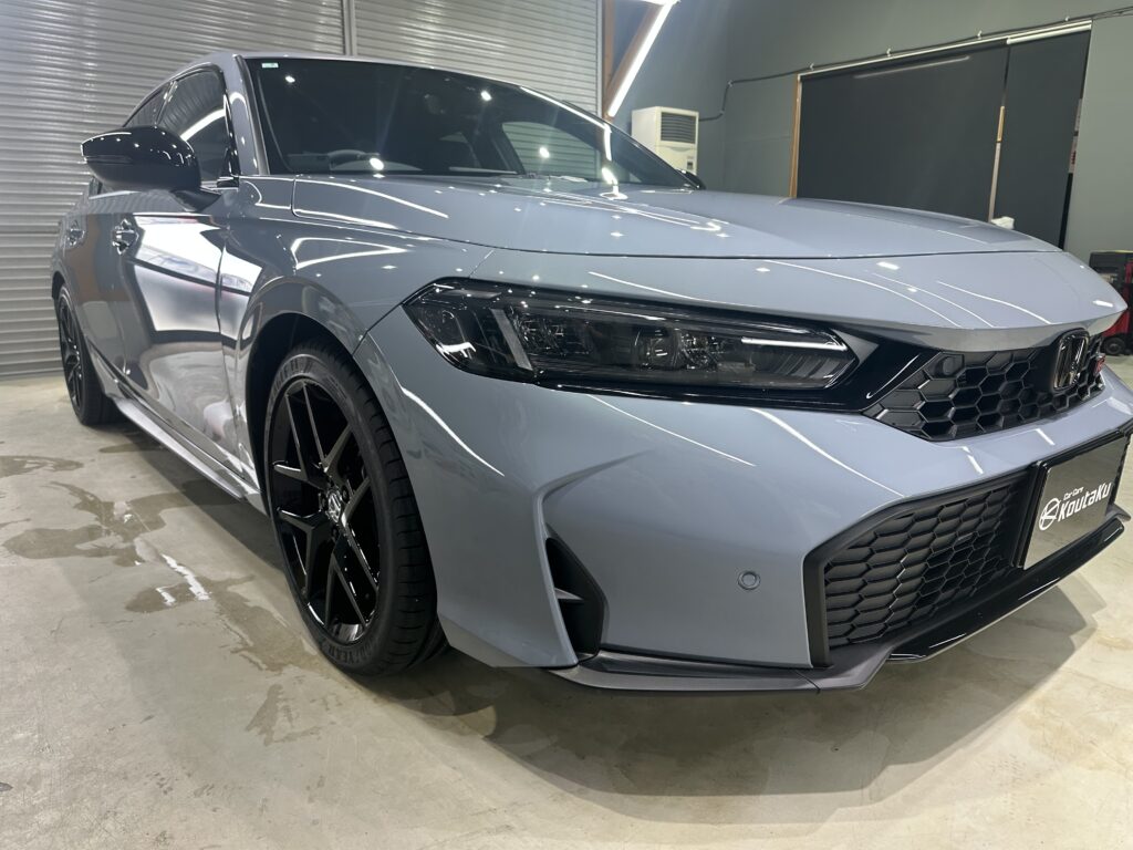 ホンダ・シビック・鏡面磨き作業+セラミックコーティング施工事例　富山市Ｉ様