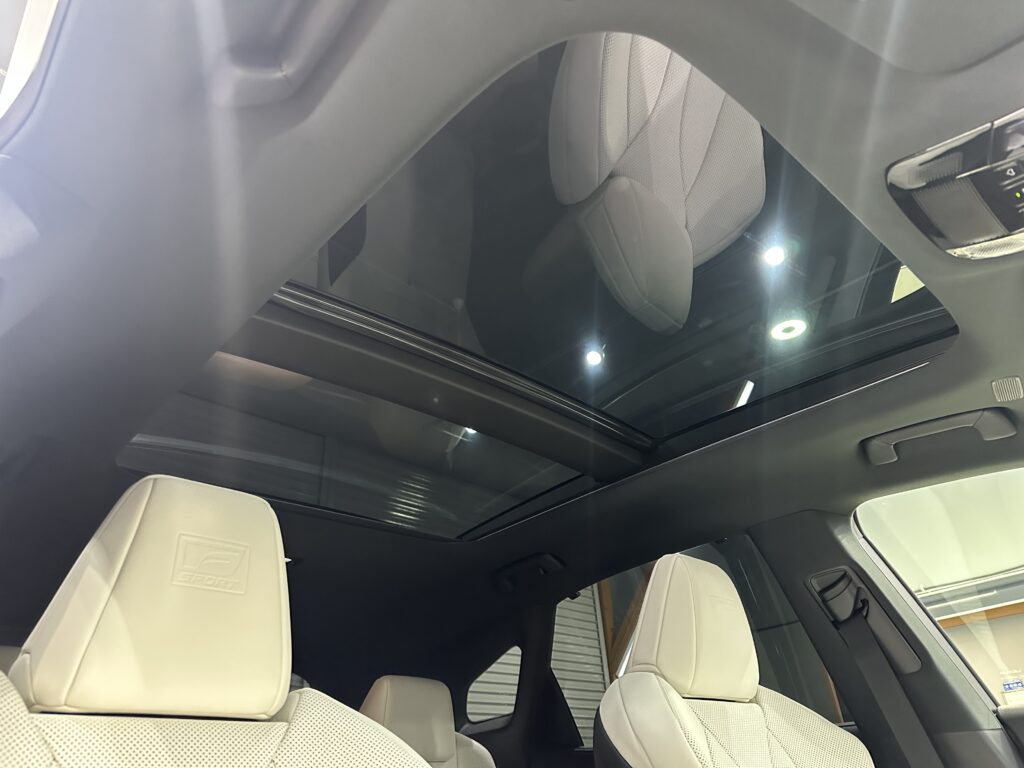 レクサス・RX350・鏡面磨き作業+セラミックコーティング+遮熱カーフィルム施工事例　氷見市Ｔ様