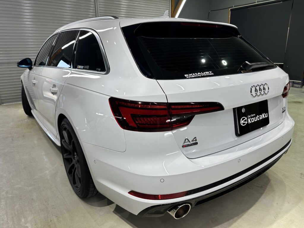 アウディ・Ａ４アバント・遮熱カーフィルム施工事例　　飛騨市N様