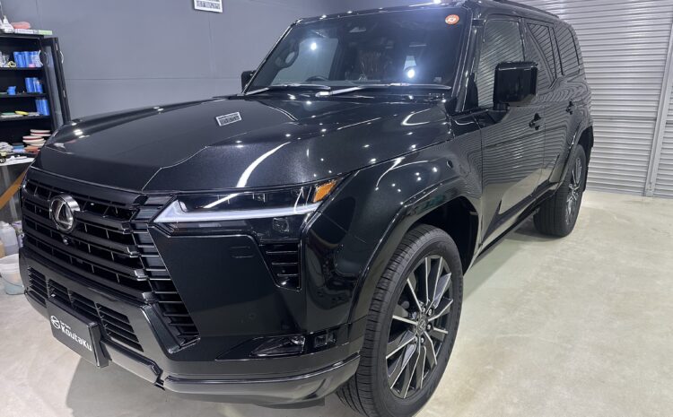 レクサス・GX550・鏡面磨き作業+セラミックコーティング施工事例　中新川郡K様