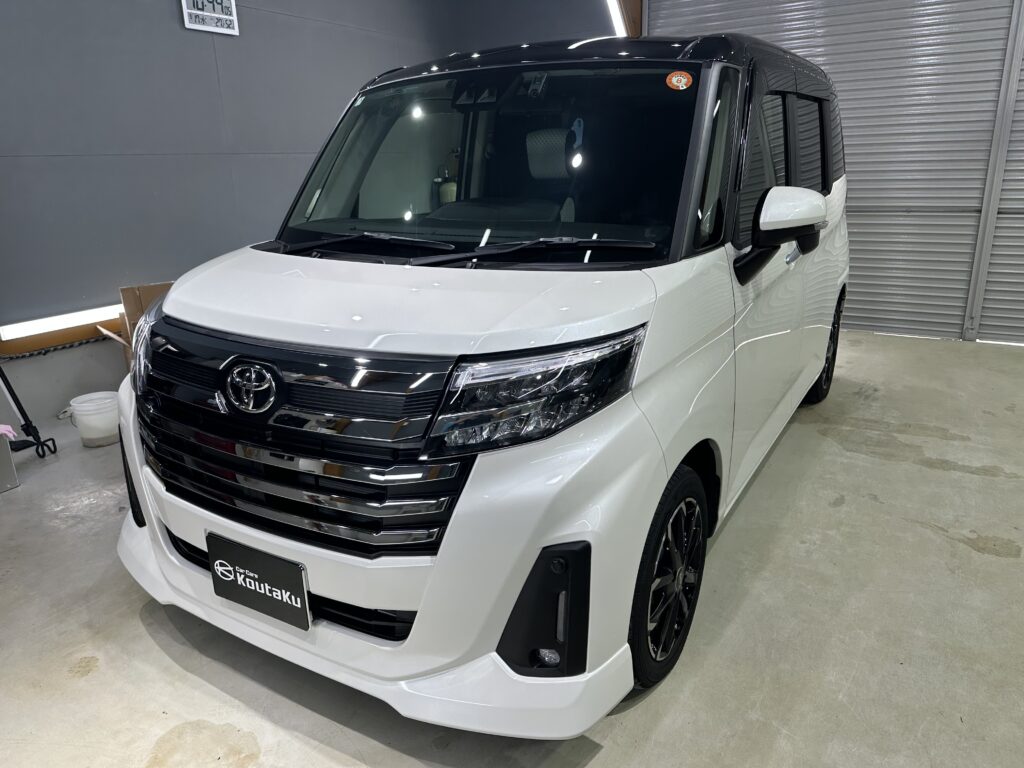 トヨタ ・ルーミーカスタム・鏡面磨き作業+セラミックコーティング+遮熱カーフィルム施工事例　富山市Ａ様