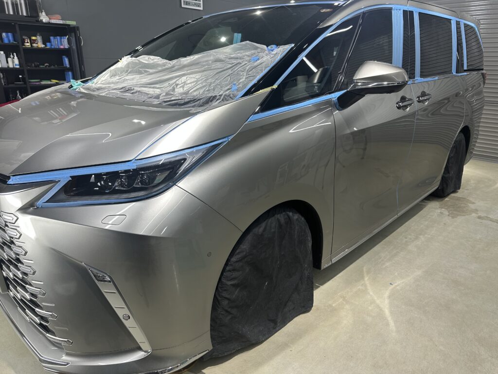 レクサス・ LM500ｈ・鏡面磨き作業+セラミックコーティング+内装コーティング施工事例　富山市K様