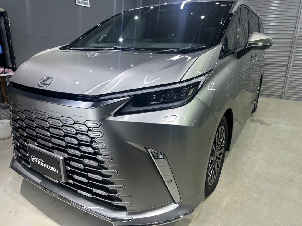レクサス・ LM500ｈ・鏡面磨き作業+セラミックコーティング+内装コーティング施工事例　富山市K様
