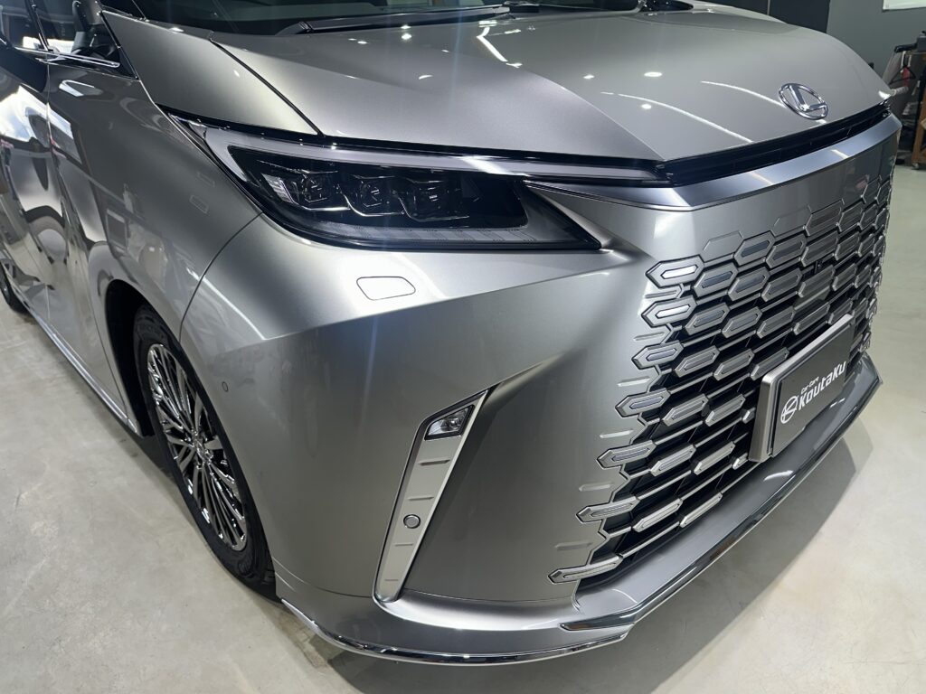 レクサス・ LM500ｈ・鏡面磨き作業+セラミックコーティング+内装コーティング施工事例　富山市K様