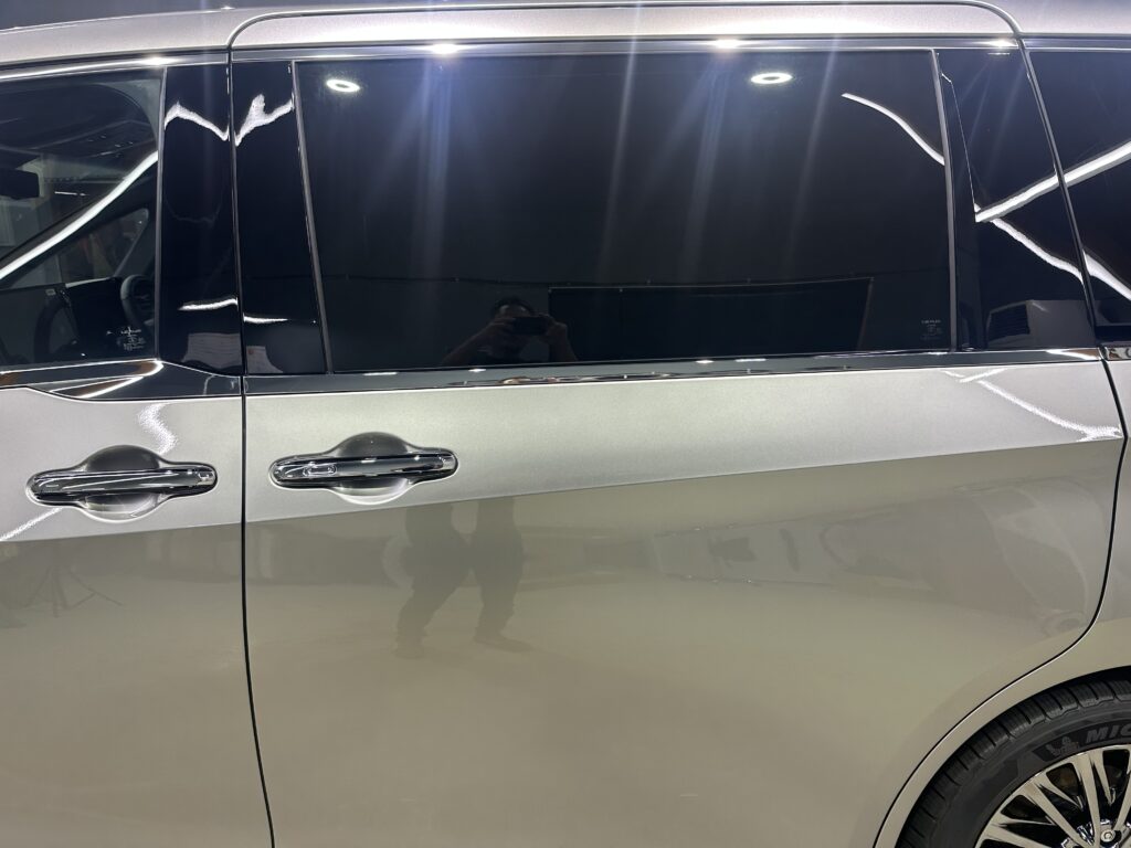 レクサス・ LM500ｈ・鏡面磨き作業+セラミックコーティング+内装コーティング施工事例　富山市K様