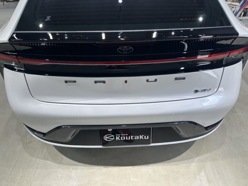 トヨタ・プリウス・鏡面磨き+セラミックコーティング施工事例　富山市H様