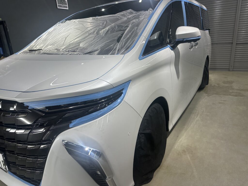 トヨタアルファード・鏡面磨き作業+セラミックコーティング+遮熱カーフィルム施工例　高岡市N様