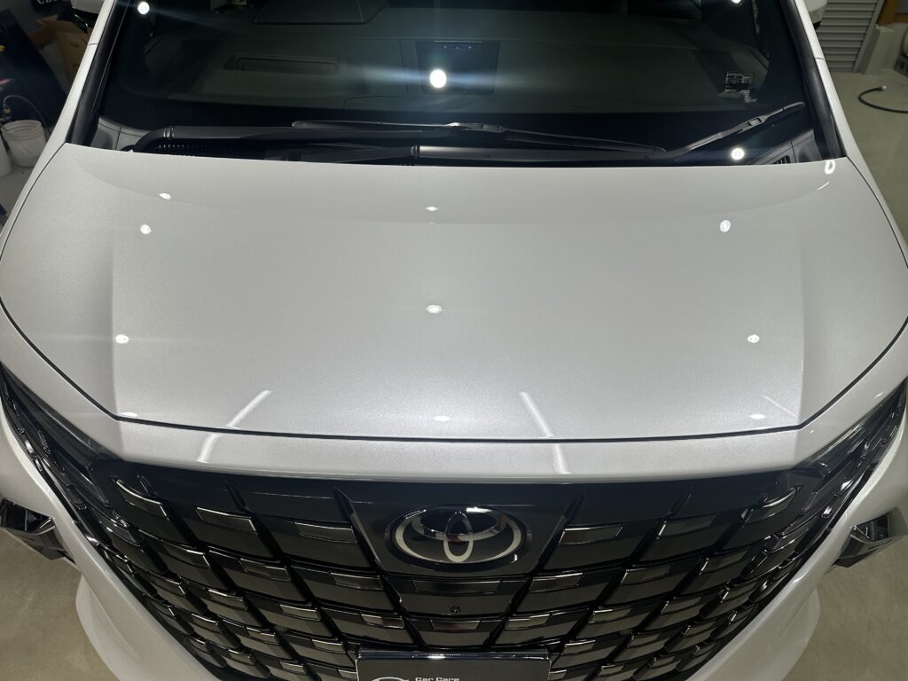 トヨタアルファード・鏡面磨き作業+セラミックコーティング+遮熱カーフィルム施工例　高岡市N様