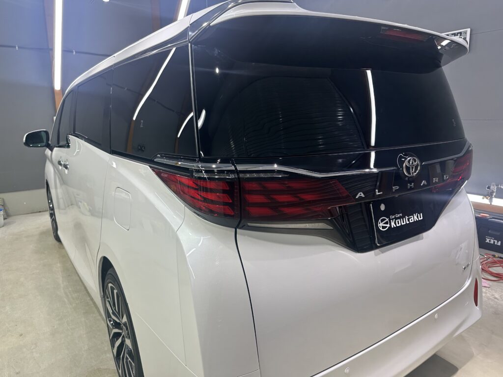 トヨタアルファード・鏡面磨き作業+セラミックコーティング+遮熱カーフィルム施工例　高岡市N様