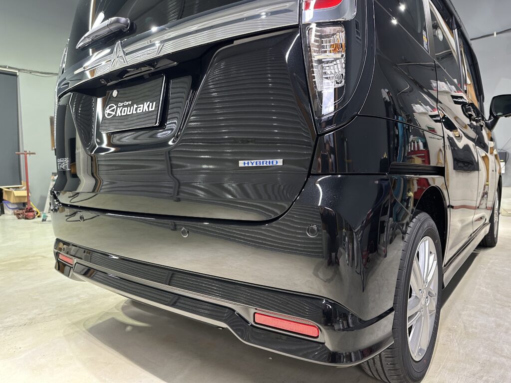 三菱・デリカD２・鏡面磨き作業+セラミックコーティング施工　富山市Ｋ様