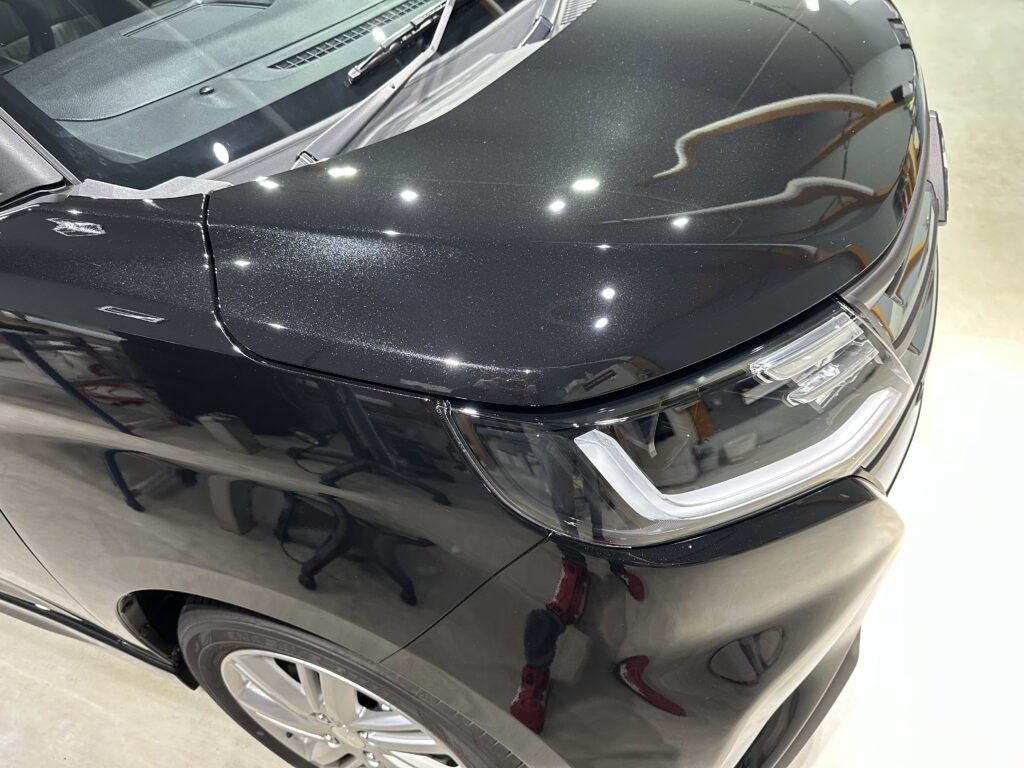 三菱・デリカD２・鏡面磨き作業+セラミックコーティング施工　富山市Ｋ様
