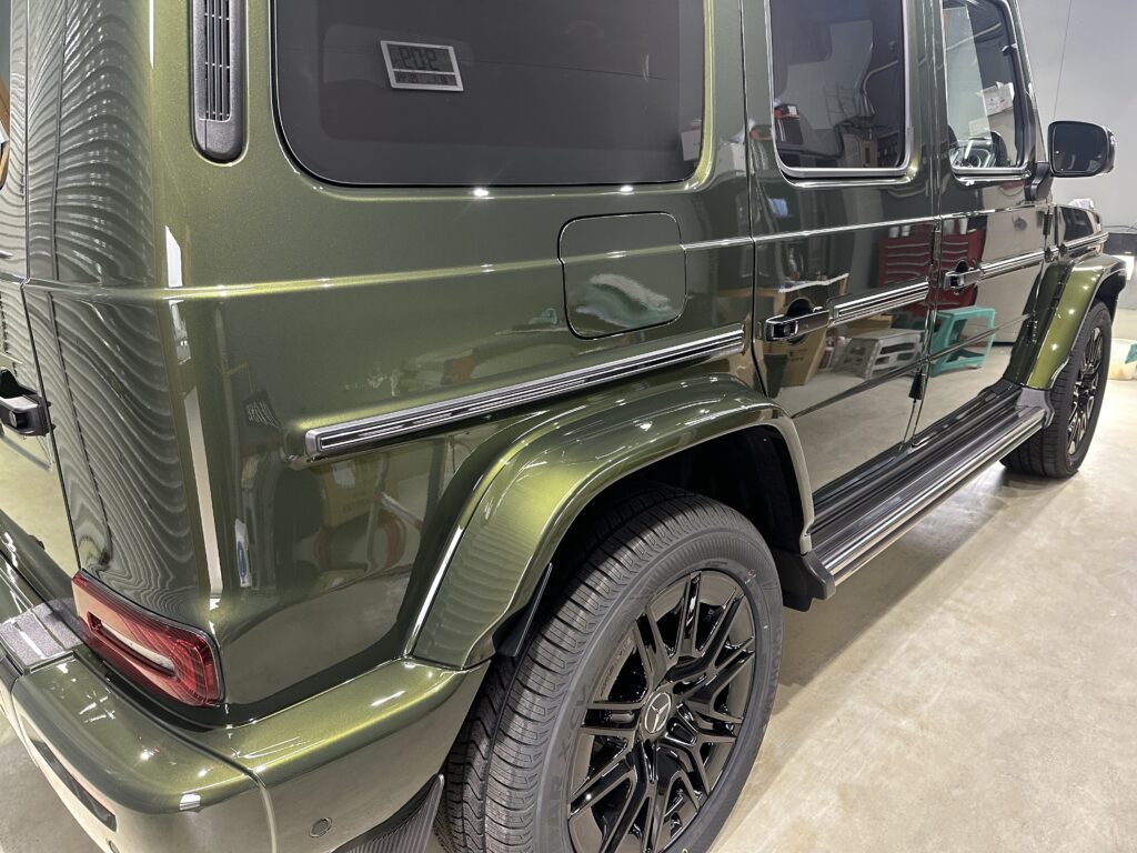 メルセデスベンツ・Ｇ４５０・インテリアコーティング+鏡面磨き作業+セラミックコーティング施工事例　富山市Ｔ様