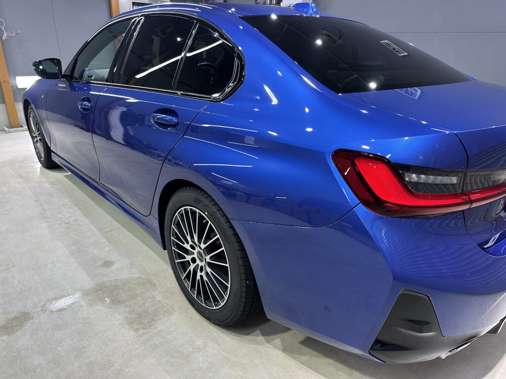 BMW・３１８i Ｍスポーツ・鏡面磨き作業+セラミックコーティング施工事例