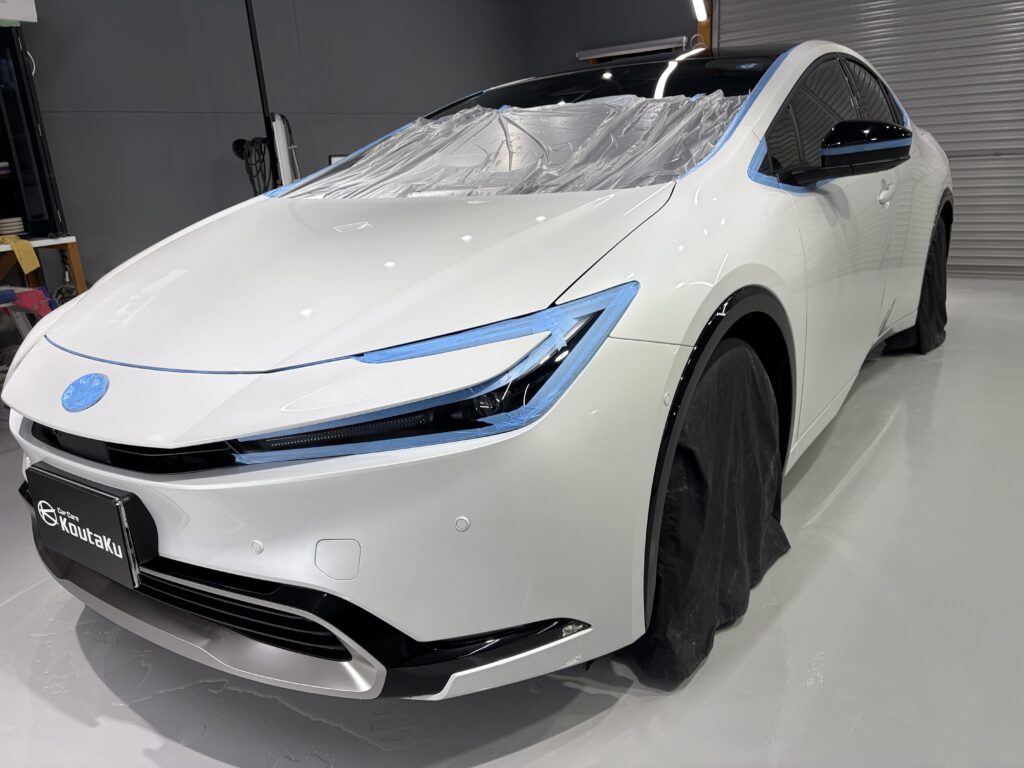 トヨタプリウス・鏡面磨き作業+セラミックコーティング+遮熱カーフィルム施工事例　富山市Ｍ様