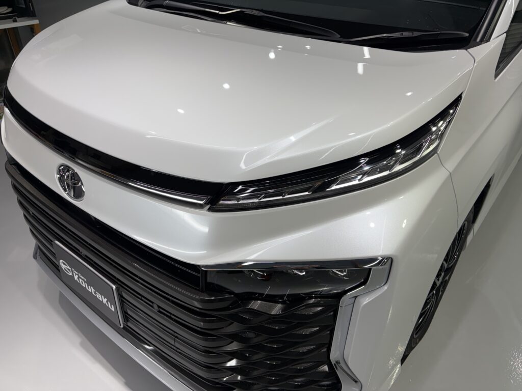 トヨタVOXY・遮熱断熱カーフィルム・鏡面磨き作業+セラミックコーティング施工事例　富山市Ｕ様