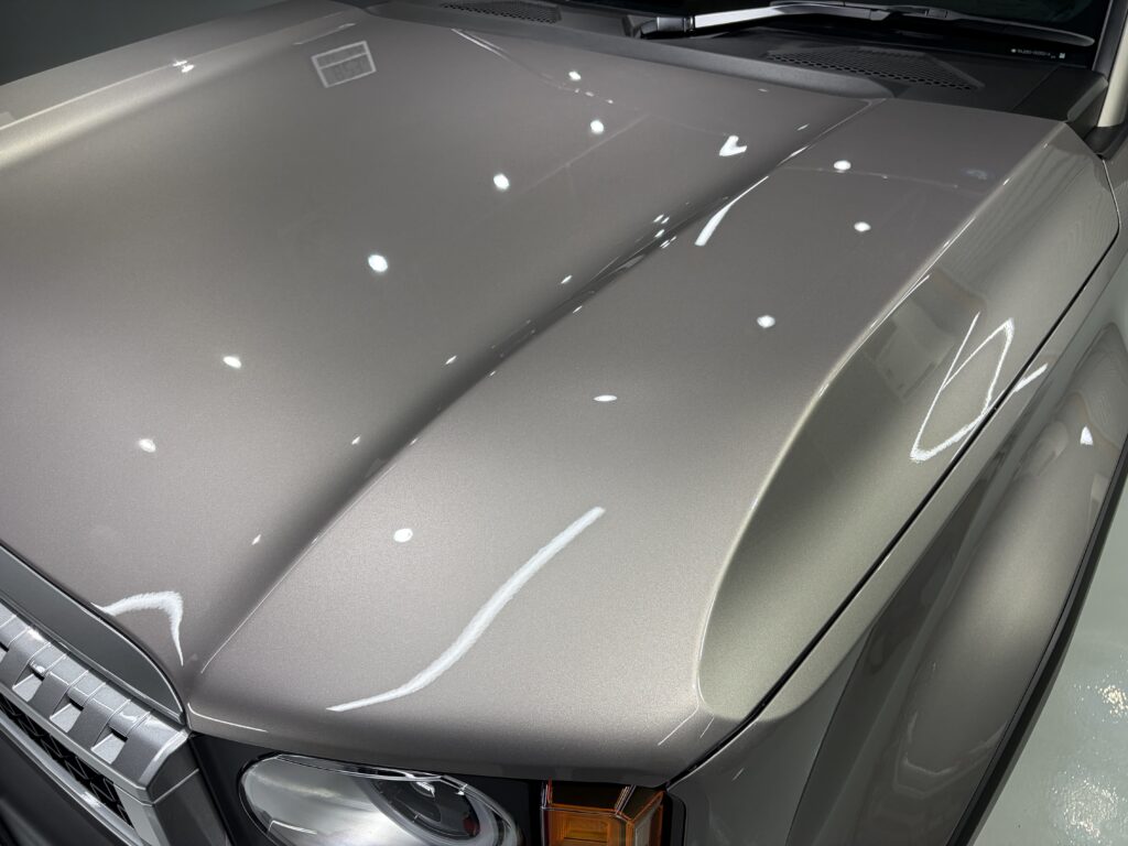 ランドクルーザー２５０・鏡面磨き作業+新開発のセラミックコーティング施工事例　黒部市Ｋ様