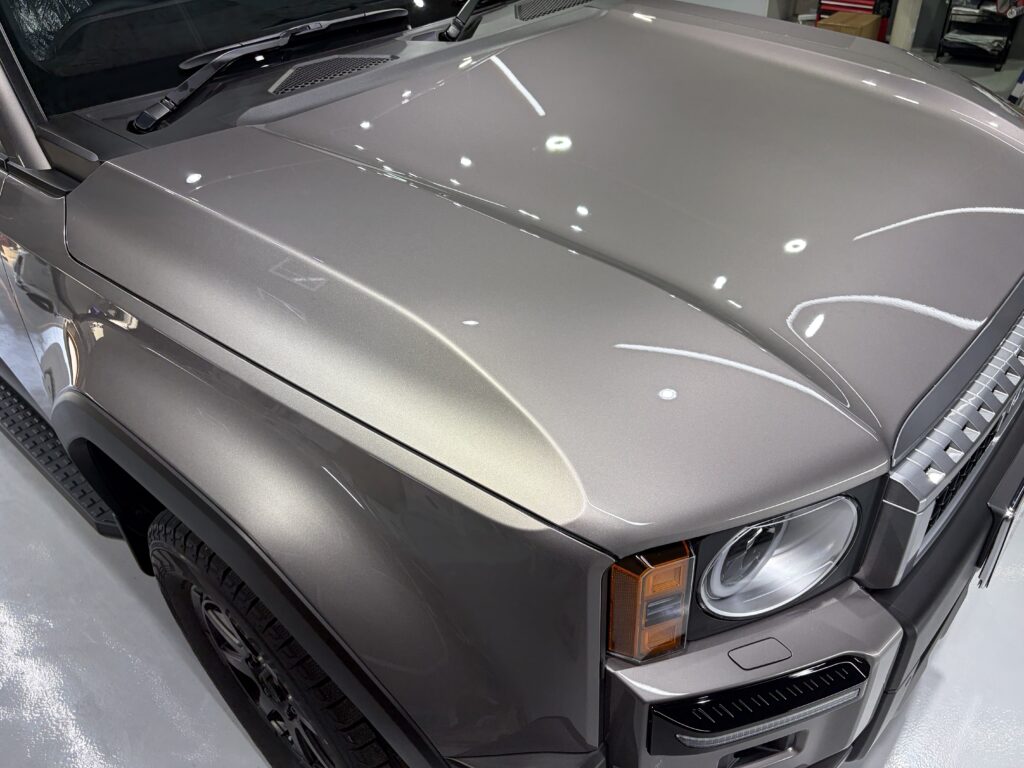 ランドクルーザー２５０・鏡面磨き作業+新開発のセラミックコーティング施工事例　黒部市Ｋ様